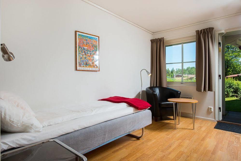 Hotell Miskarp Mjolby Exterior photo